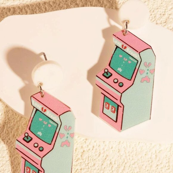 ⭐️❤️ FREE Game Console Gamer Hipster Hippie Retro Chic Glam Artsy Hip Earrings - Picture 4 of 9